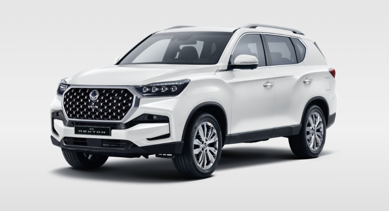 Rexton 2,2 / Premium / 4WD / A8 / Grand Bílá / 5 míst / 5 let záruka / č.obj.60702