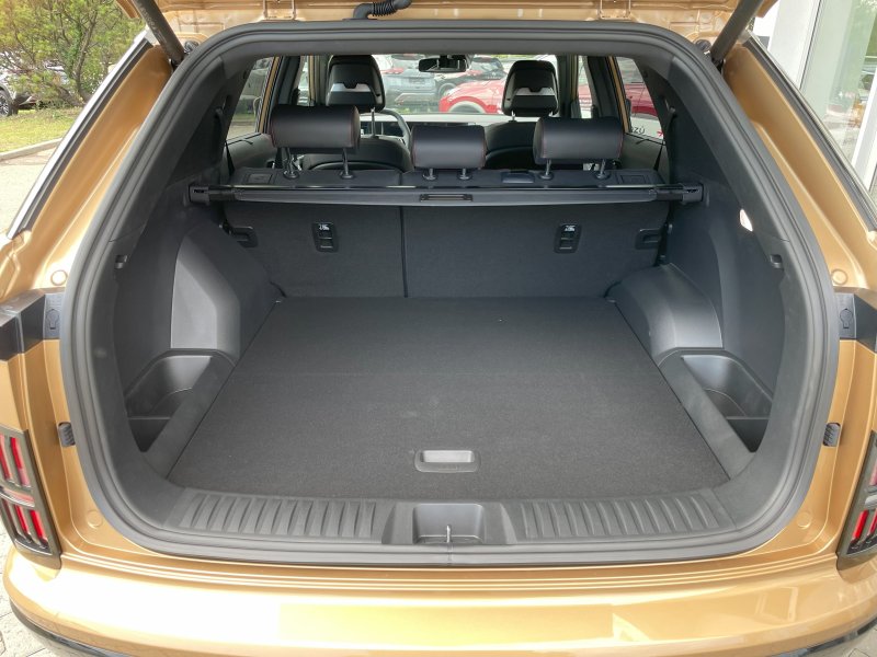 ACTYON 1.5GDI / PREMIUM /  FWD / A6 / Royal Copper / č.obj.63321